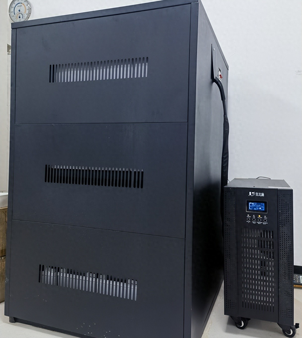 UPS电源_ups电源排行榜第一名品牌是什么_优比施ups电源推荐