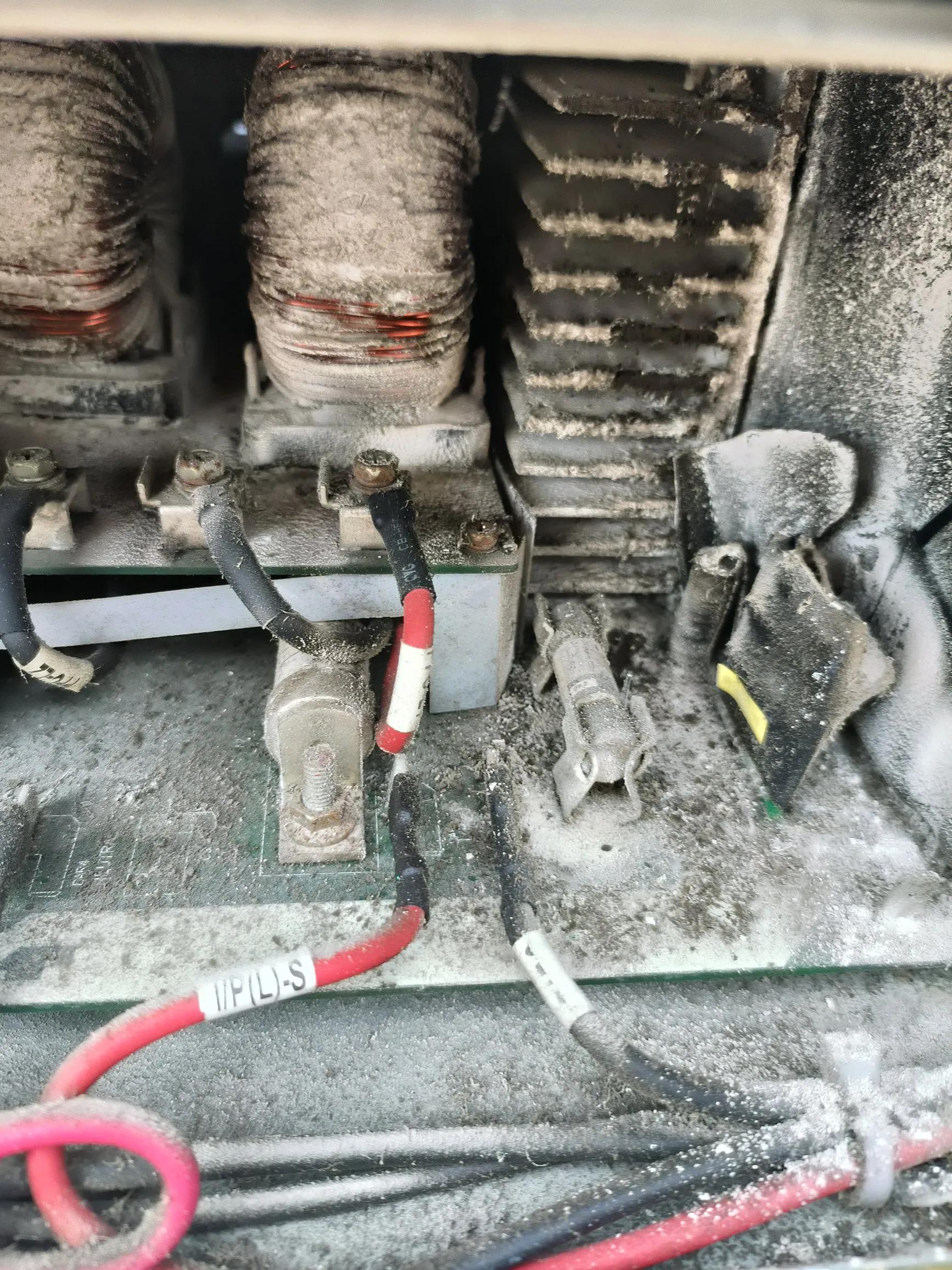 UPS电源维护_UPS电源_数据中心不间断电源重要性